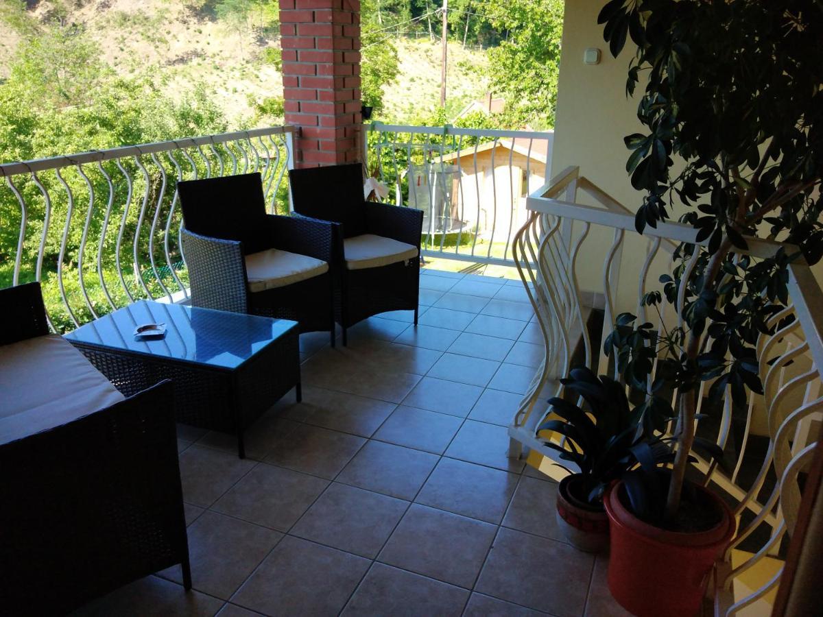 זלקרוס Rozsadomb Apartman מראה חיצוני תמונה