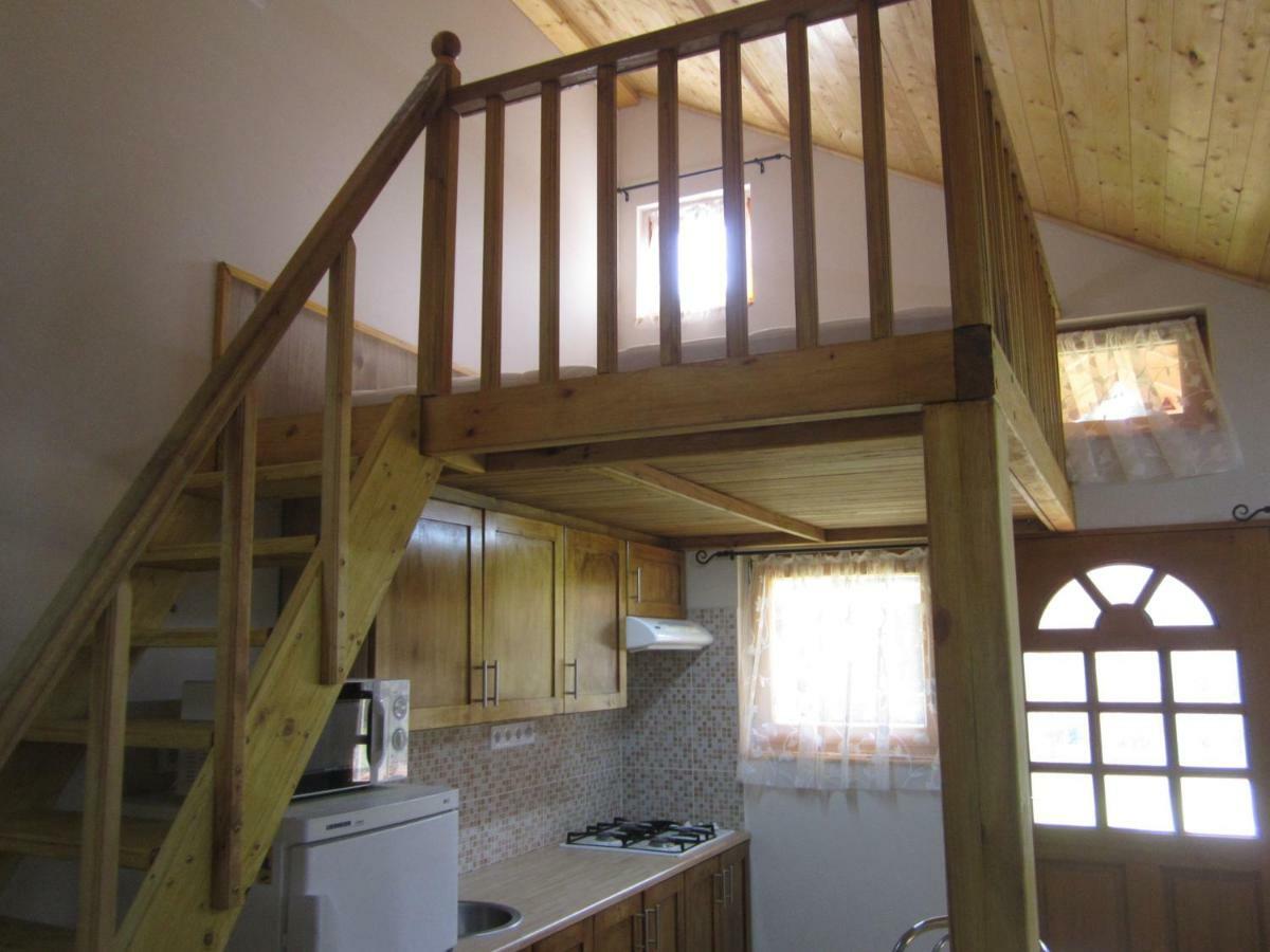 זלקרוס Rozsadomb Apartman מראה חיצוני תמונה