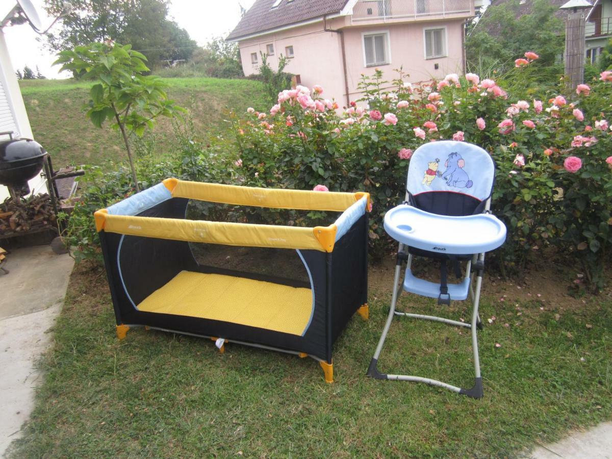 זלקרוס Rozsadomb Apartman מראה חיצוני תמונה